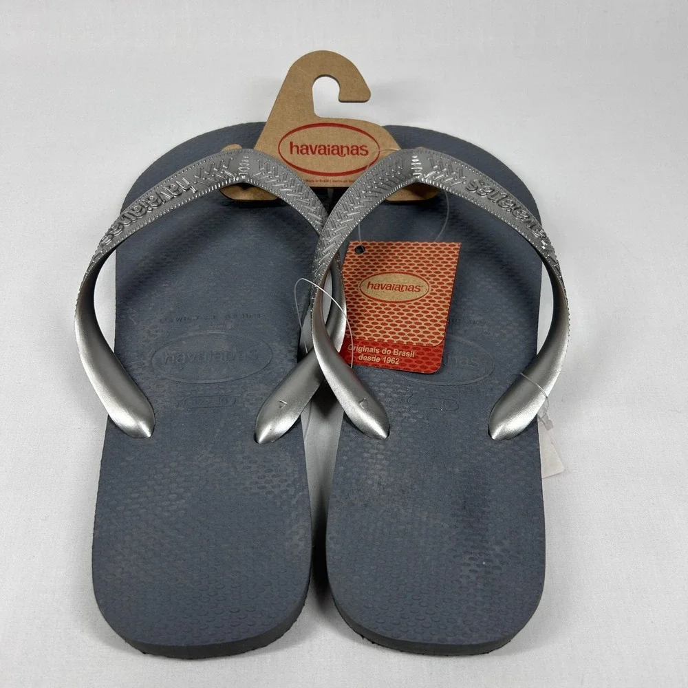 Havaianas Metallic Silver Grey Flip Flops NWT Logo Rubber Sandals USA 9/10W